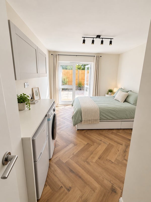 Room Ramsay Road in Greater London