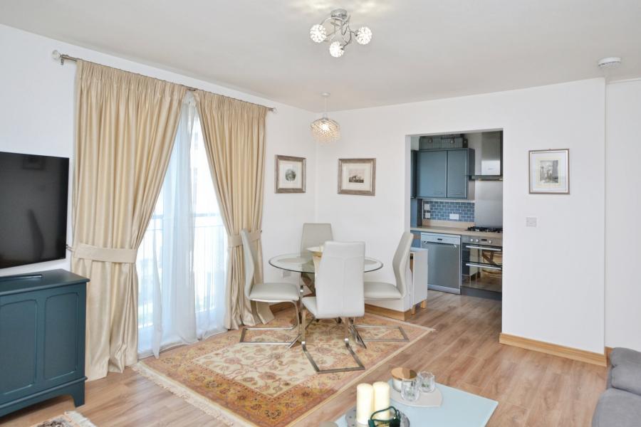 Flat Colonsay Close in City of Edinburgh