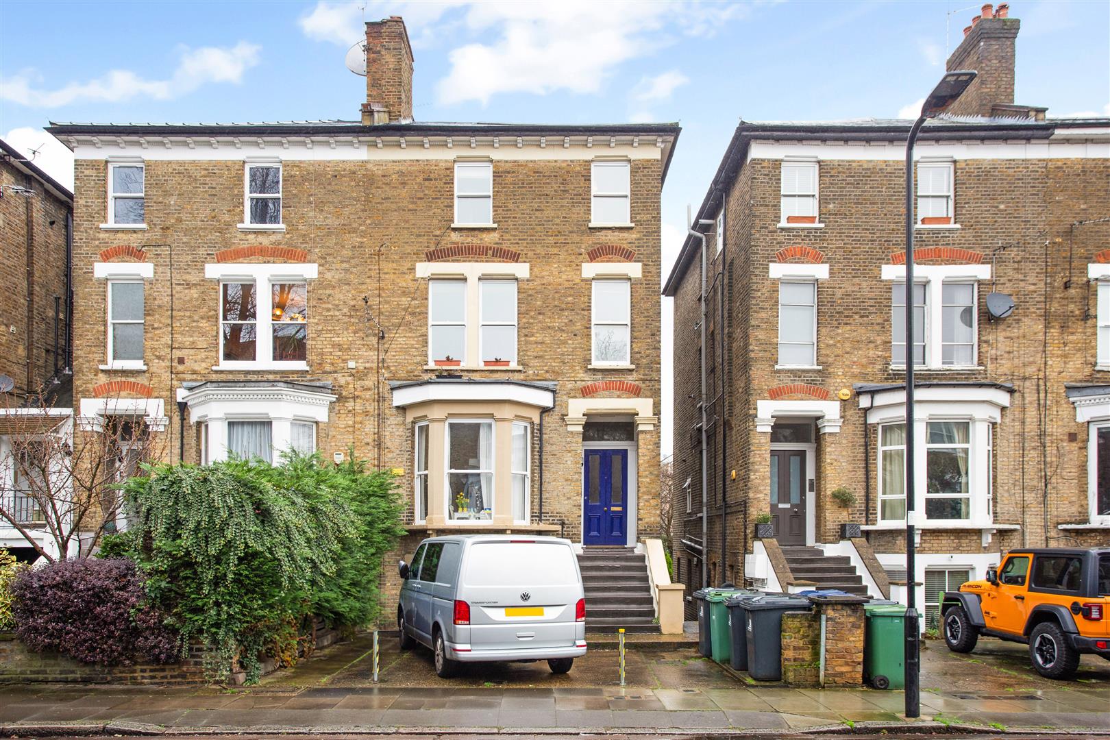 Flat The Grove in Greater London
