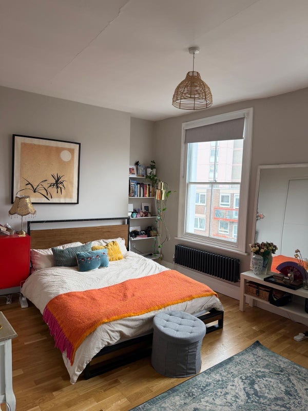 Room Malden Road in Greater London