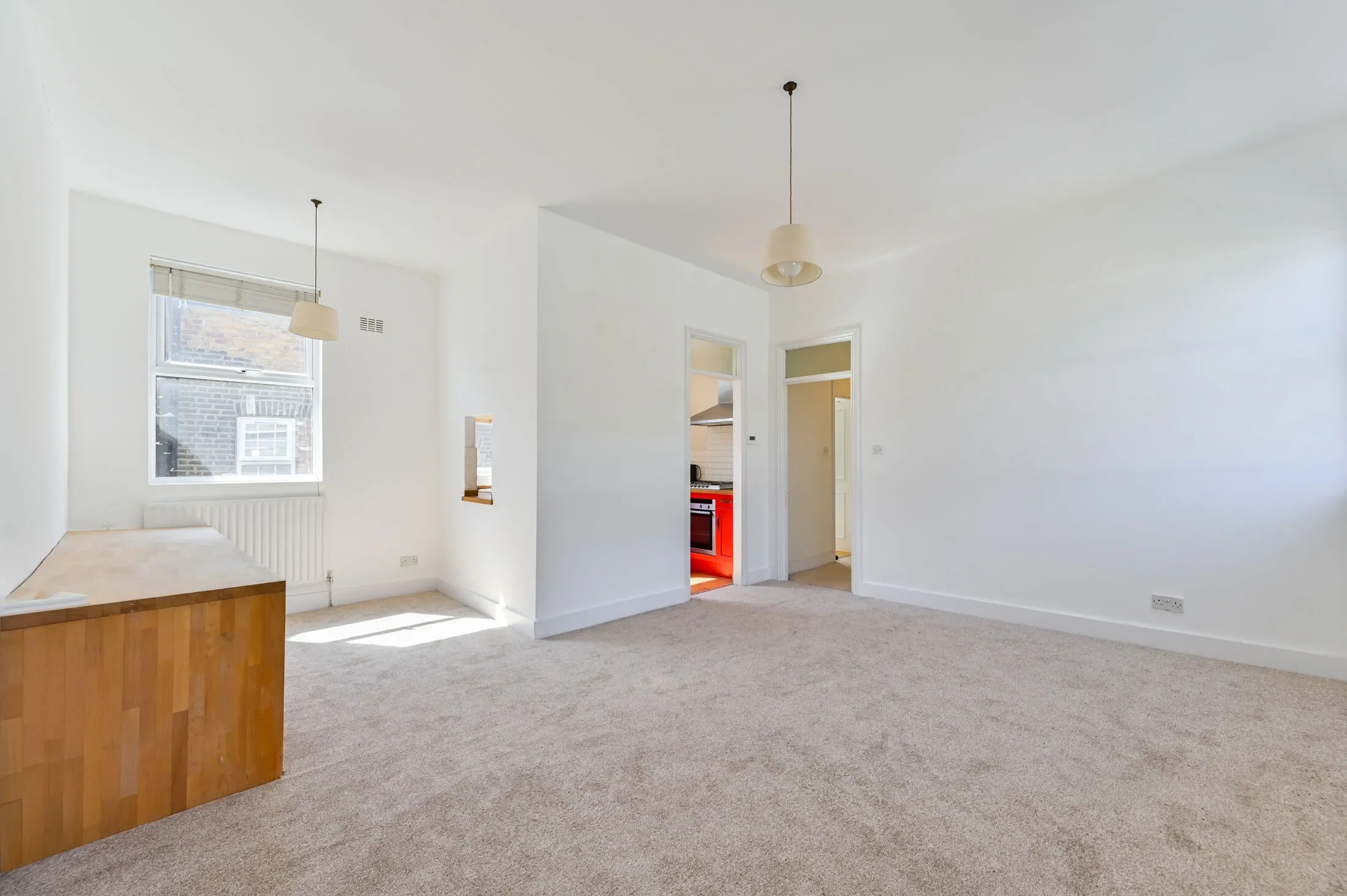 Flat Battersea High Street in Greater London