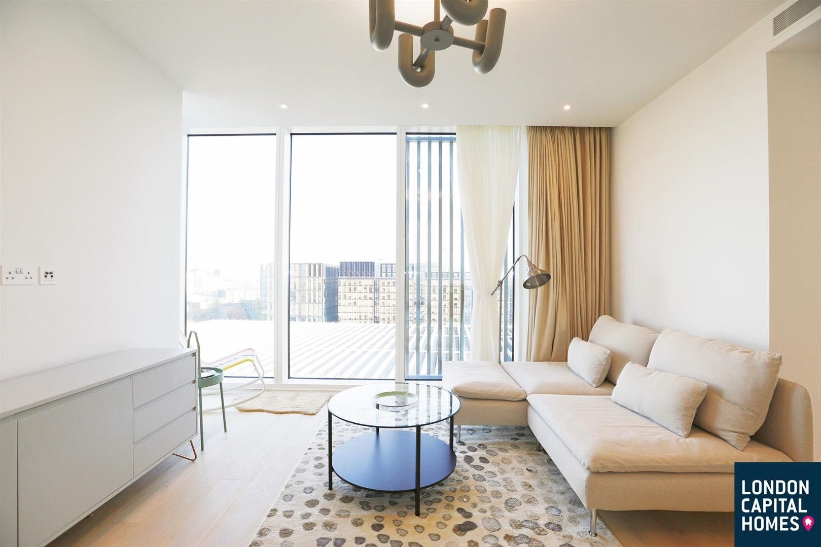Flat Brill Place in Greater London