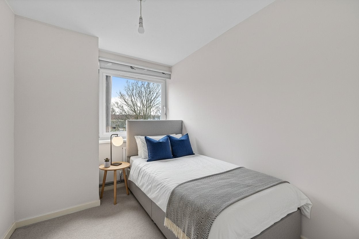 Flat Ericcson Close in Greater London