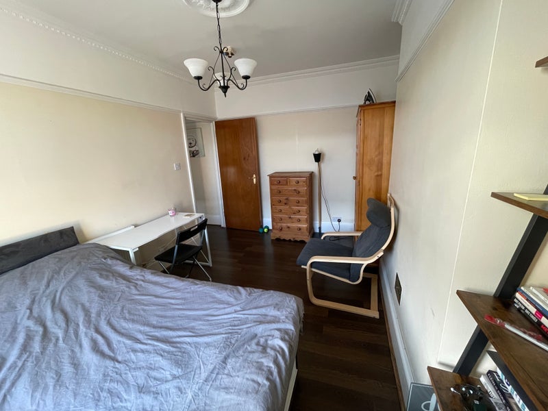Room Oxford Road in Greater London