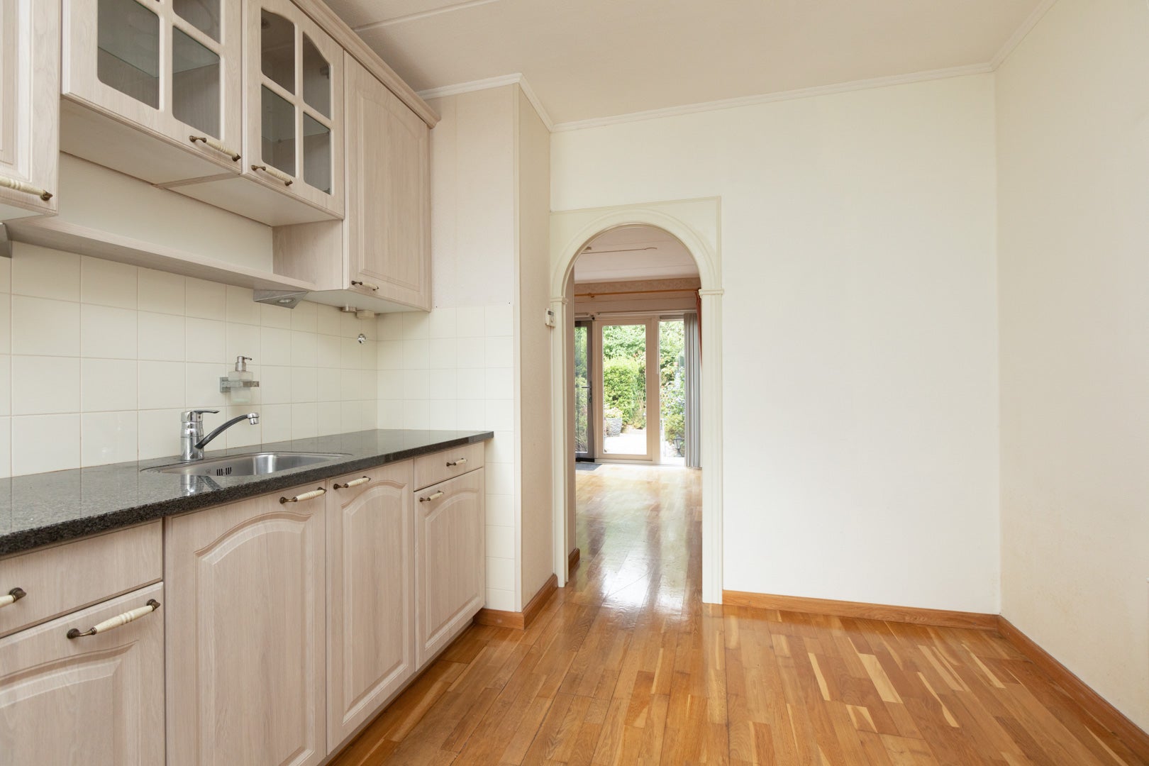 Tussenwoning te koop: Spinnekop 10, Sneek