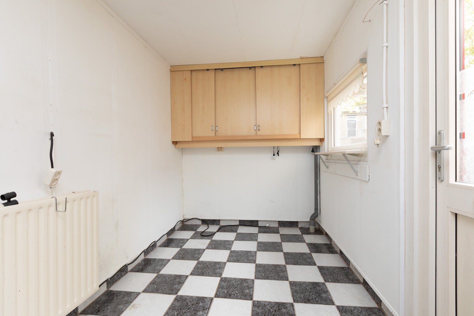 Tussenwoning te koop: Spinnekop 10, Sneek