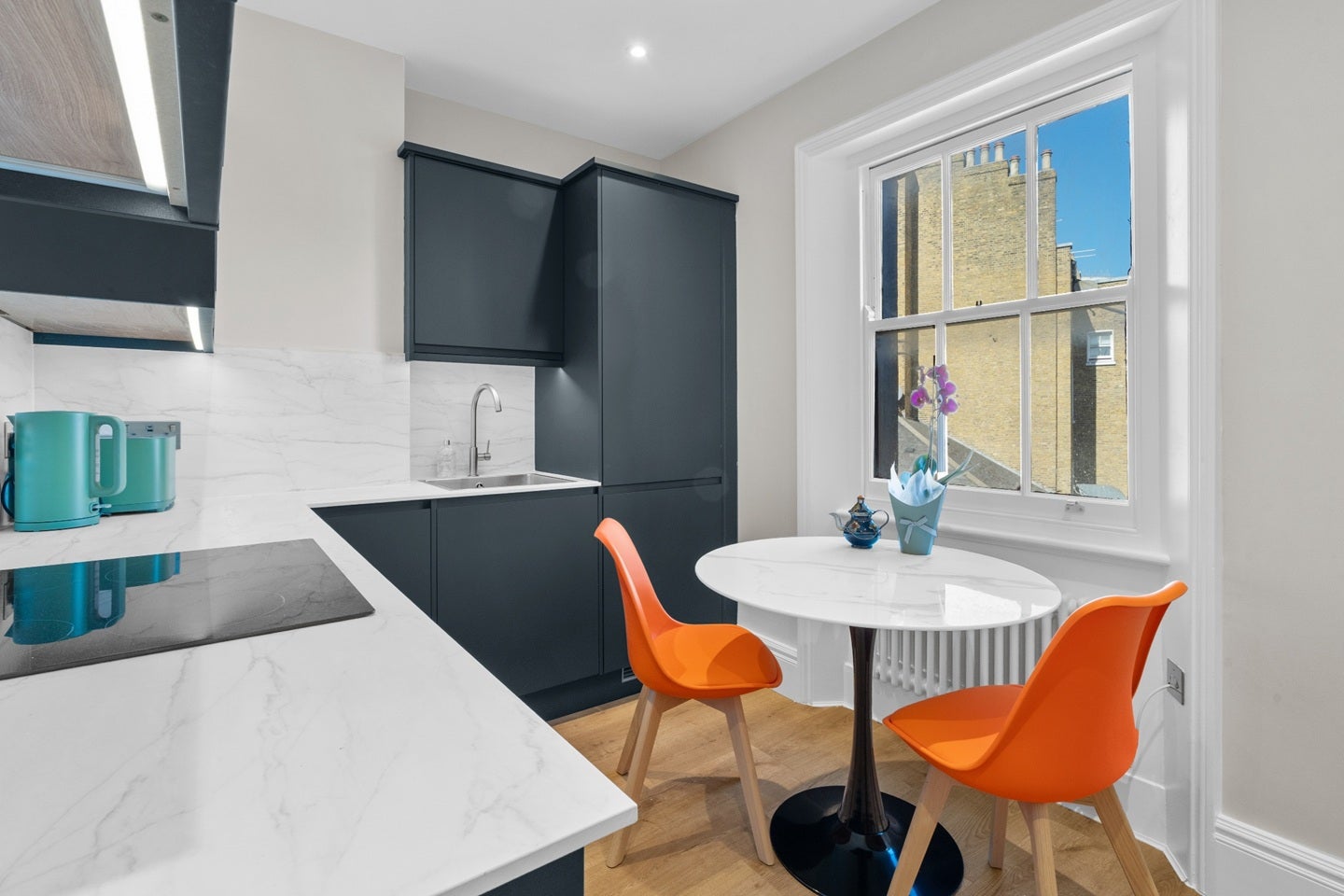 Room Old Brompton Road in Greater London