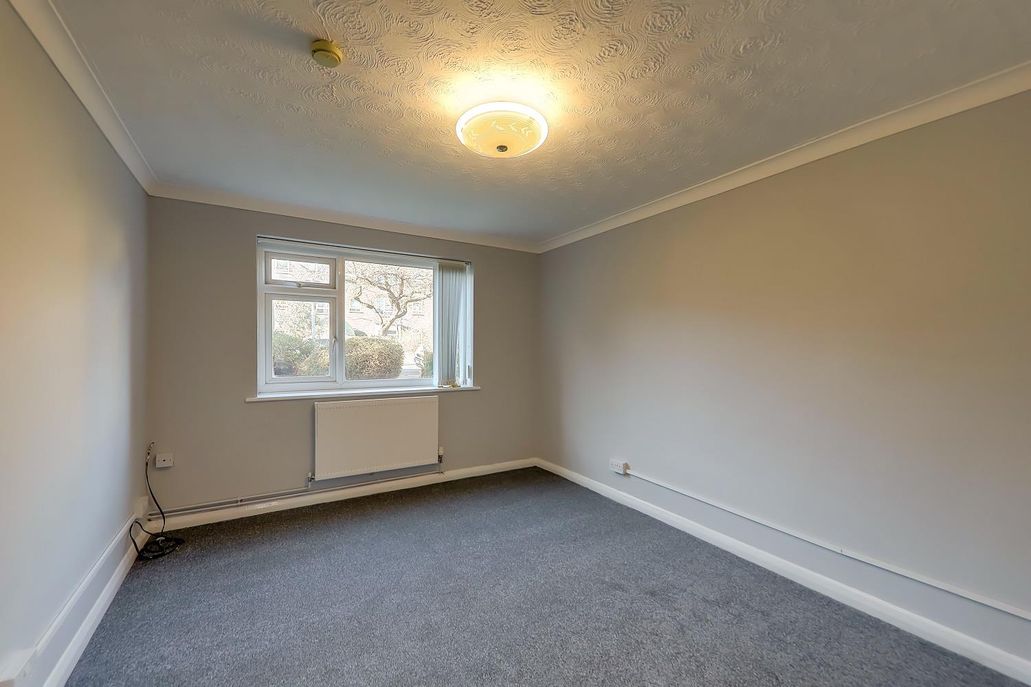Flat Victoria Road in Worthing