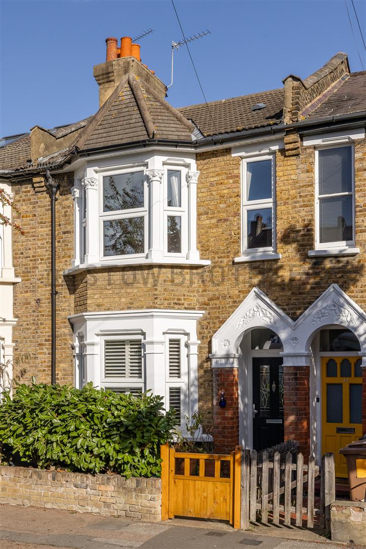House Evelyn Road in Greater London