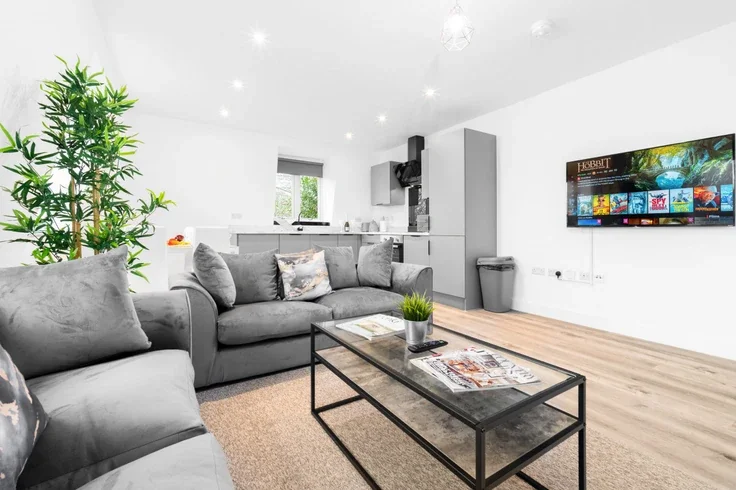 Flat Tollhouse Way in Sandwell