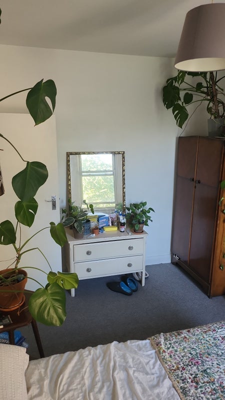 Room Baronet Road in Greater London
