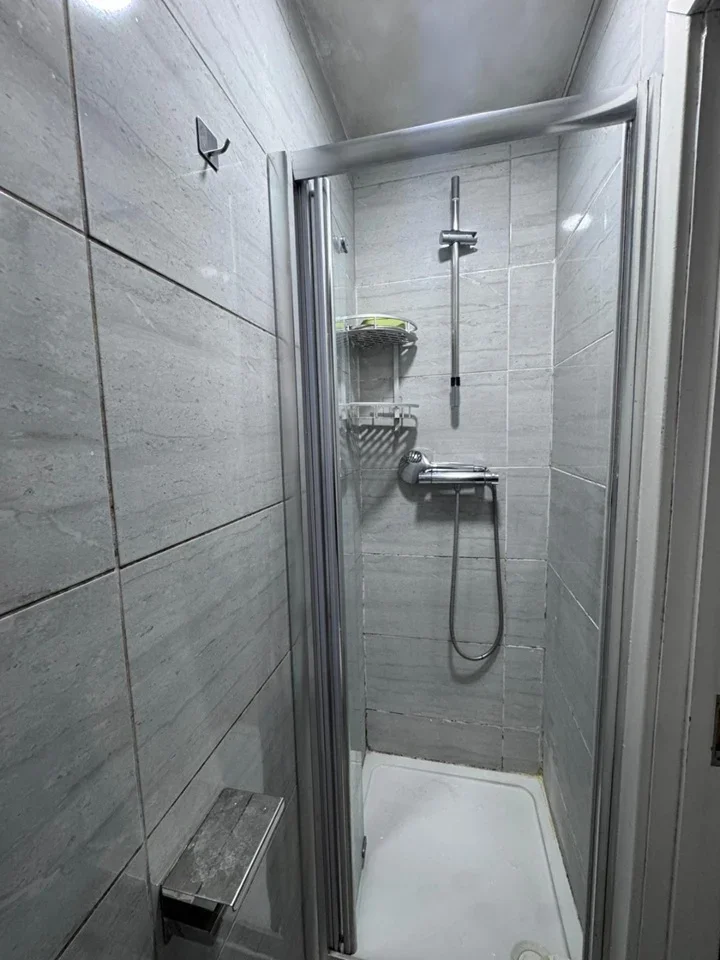 Room Elizabeth Road in Greater London