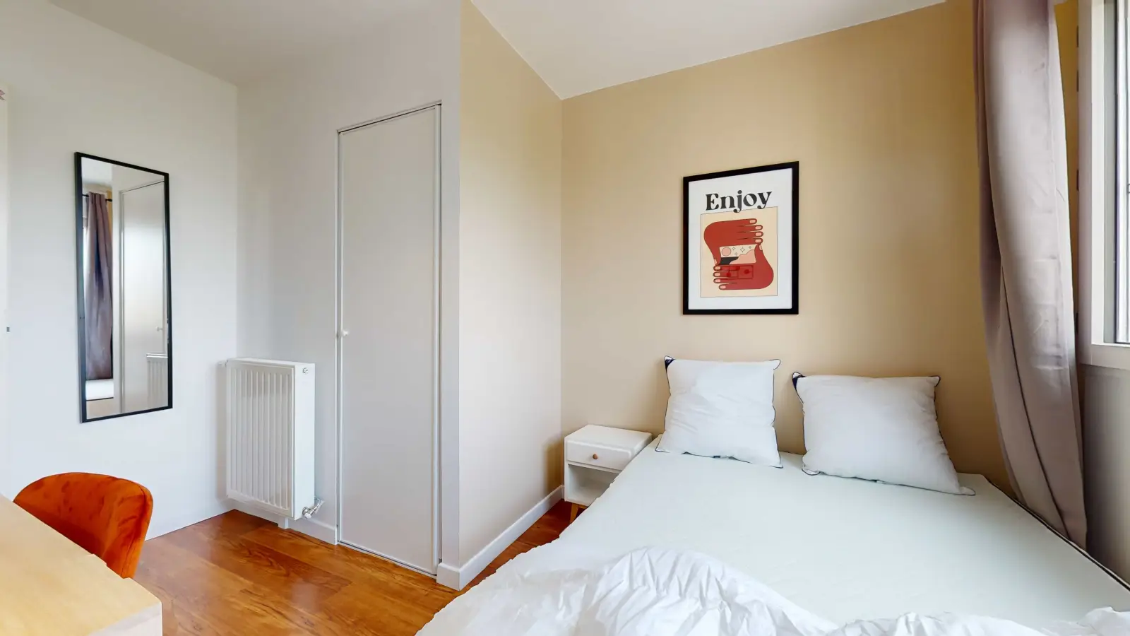Room Rue de Metz in Nanterre