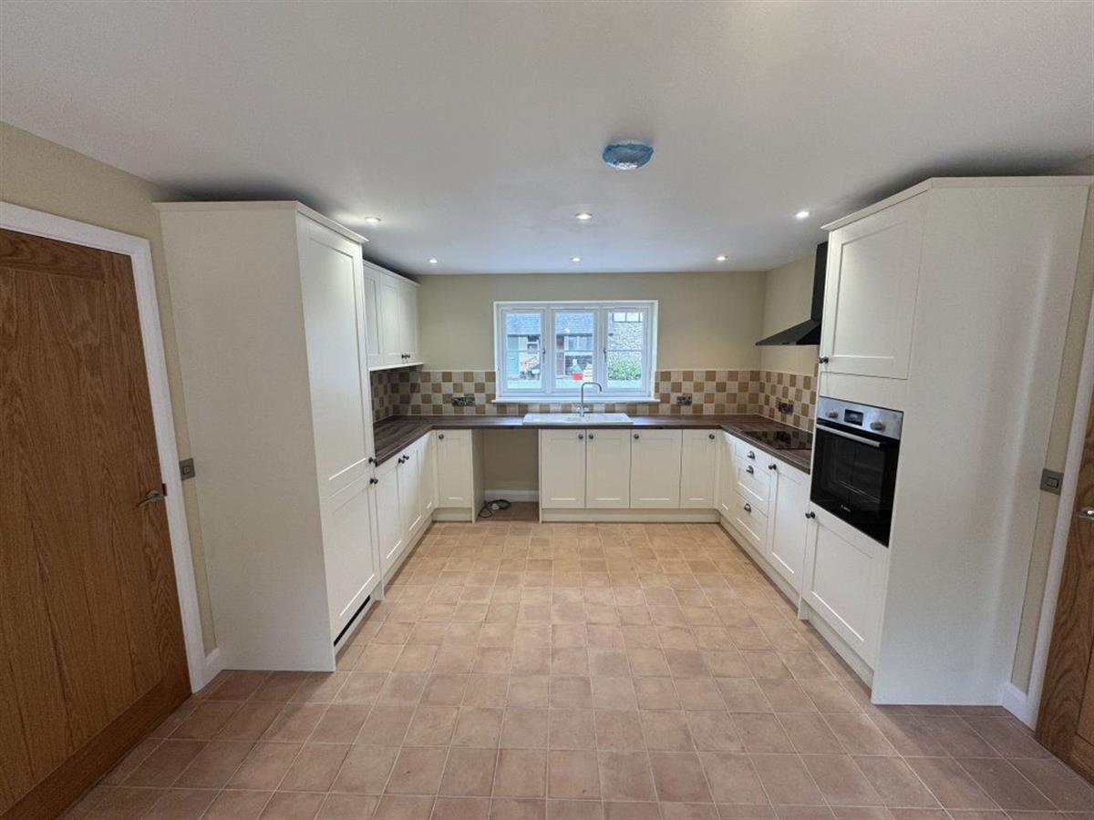 Flat B4355 in Norton