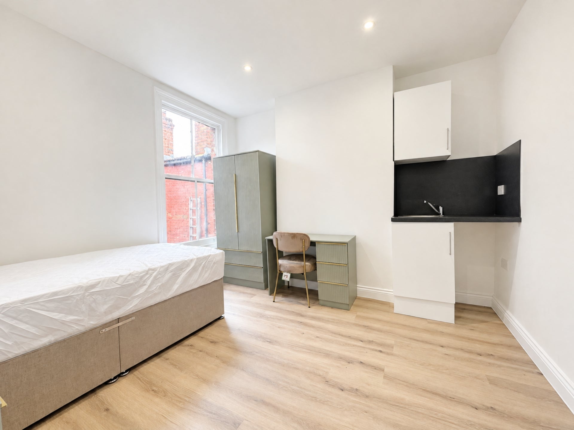 House Cobbold Road in Greater London