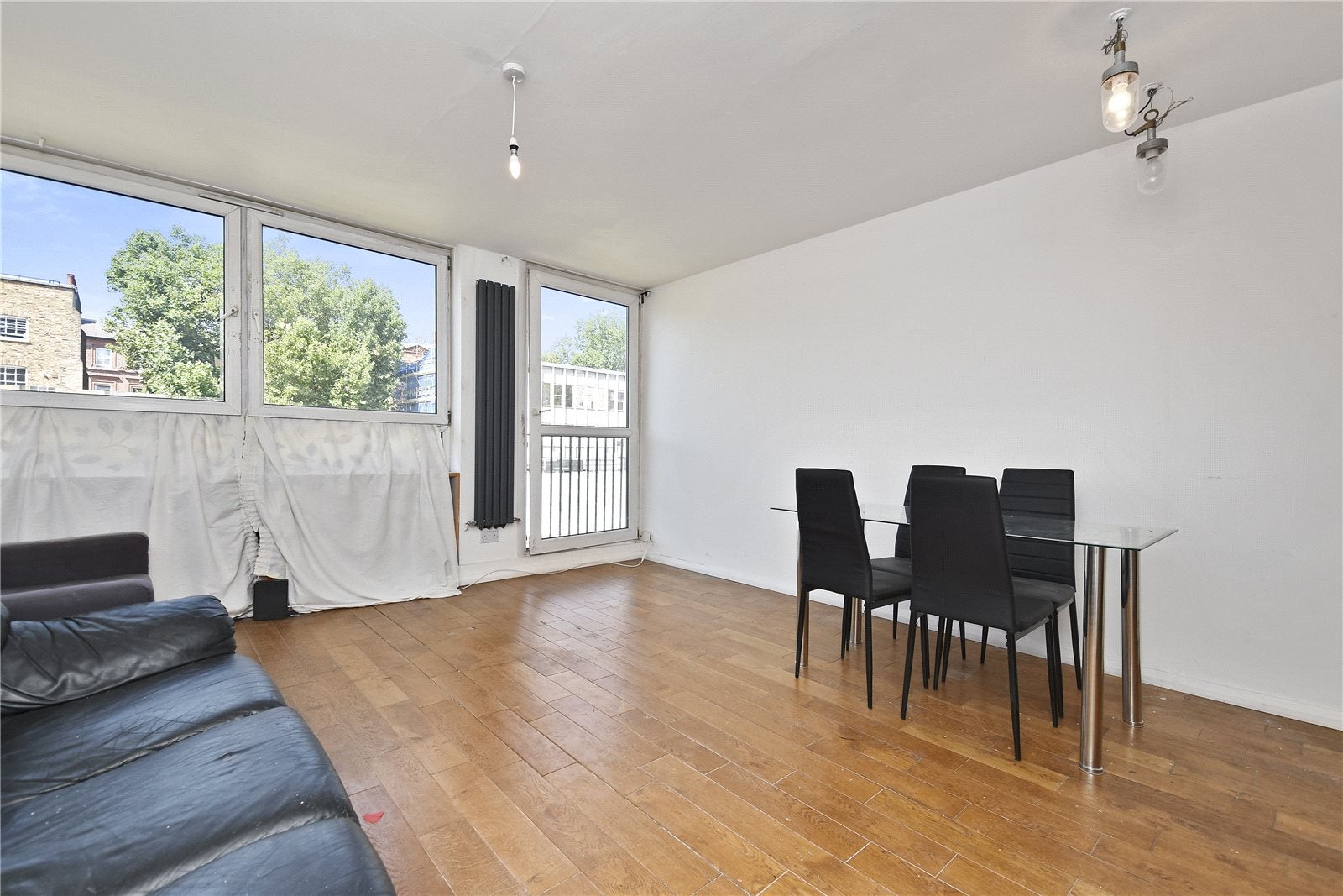 Flat Waterloo Road in Greater London