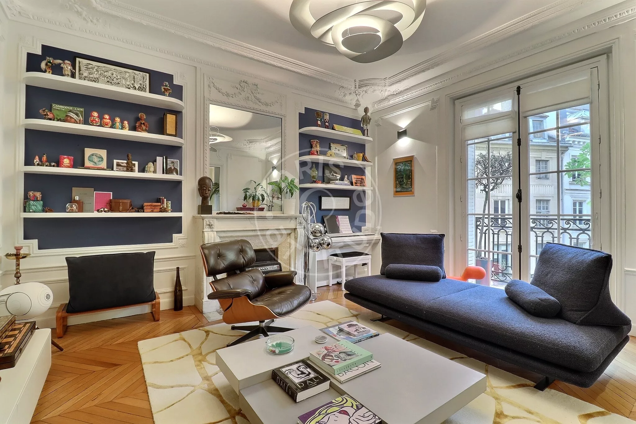 Flat Rue du Four in Paris