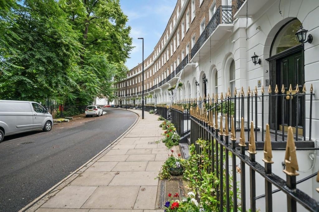 Room Cartwright Gardens in Greater London