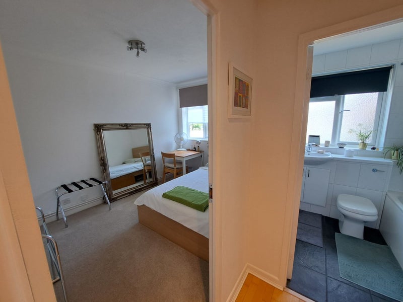 Room Clyde Road in Greater London