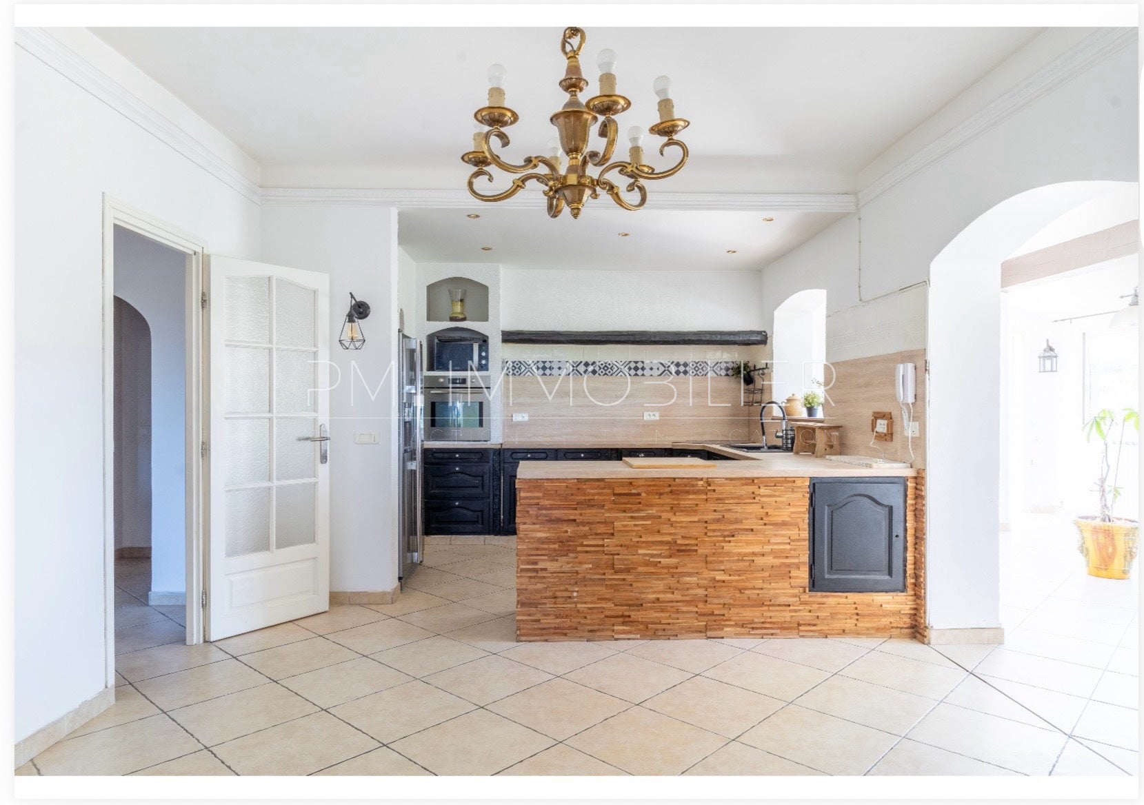 Flat Rue de Missiri in Marseille
