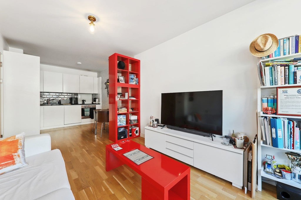 Flat Amelia Street in Greater London