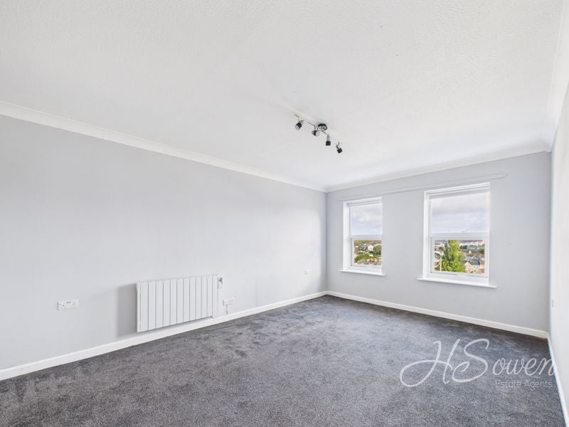 Flat Grange Road in Torquay