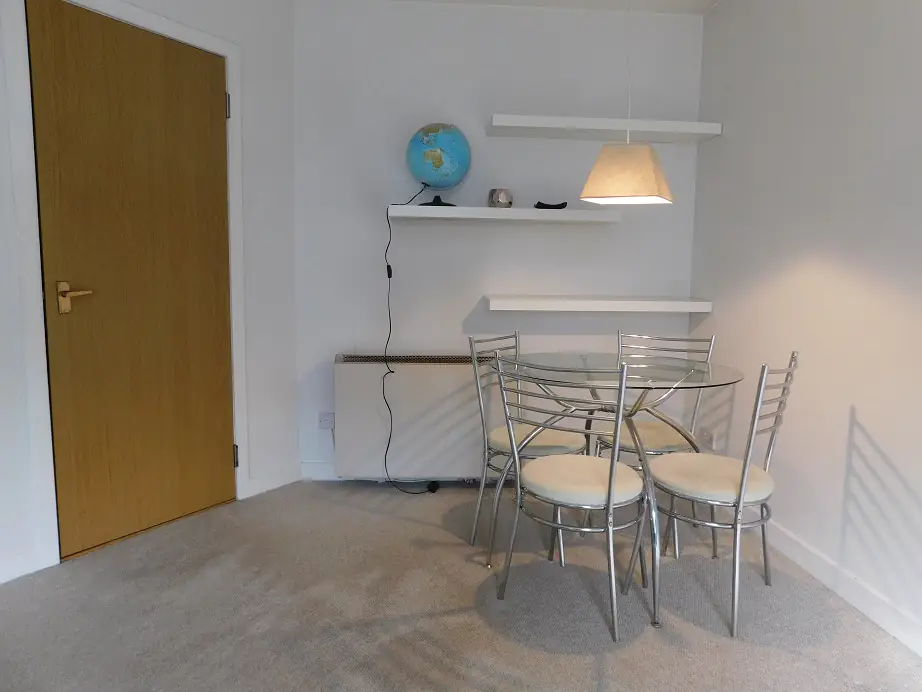 Flat Slateford Road in City of Edinburgh
