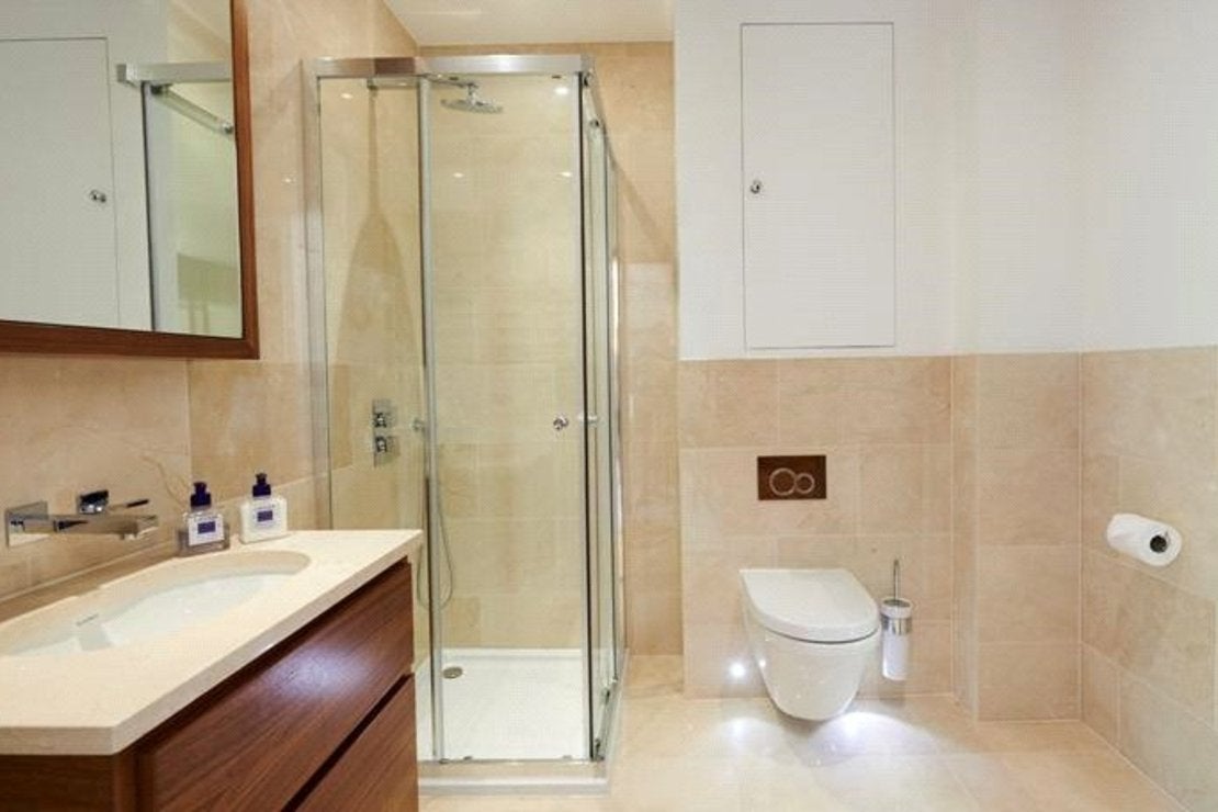 Flat Kensington Gardens Square in City of Westminster