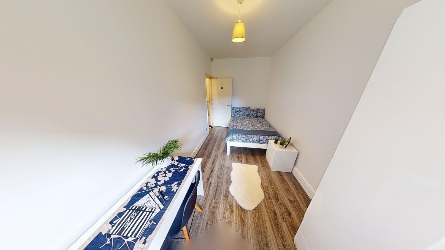Flat Gedling Grove in Nottingham