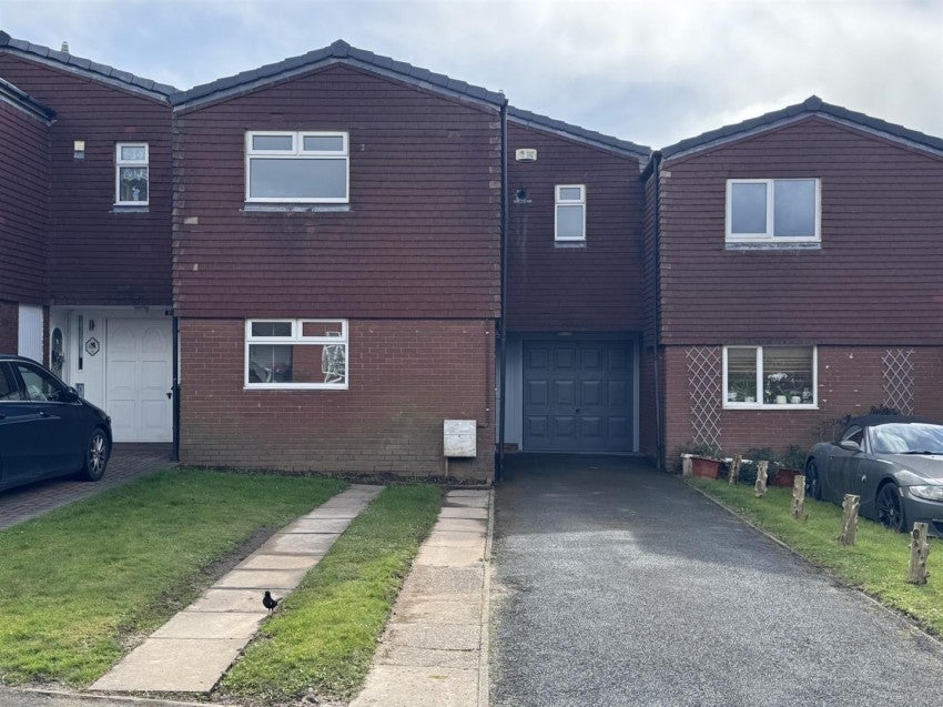 Flat Chatford in Telford