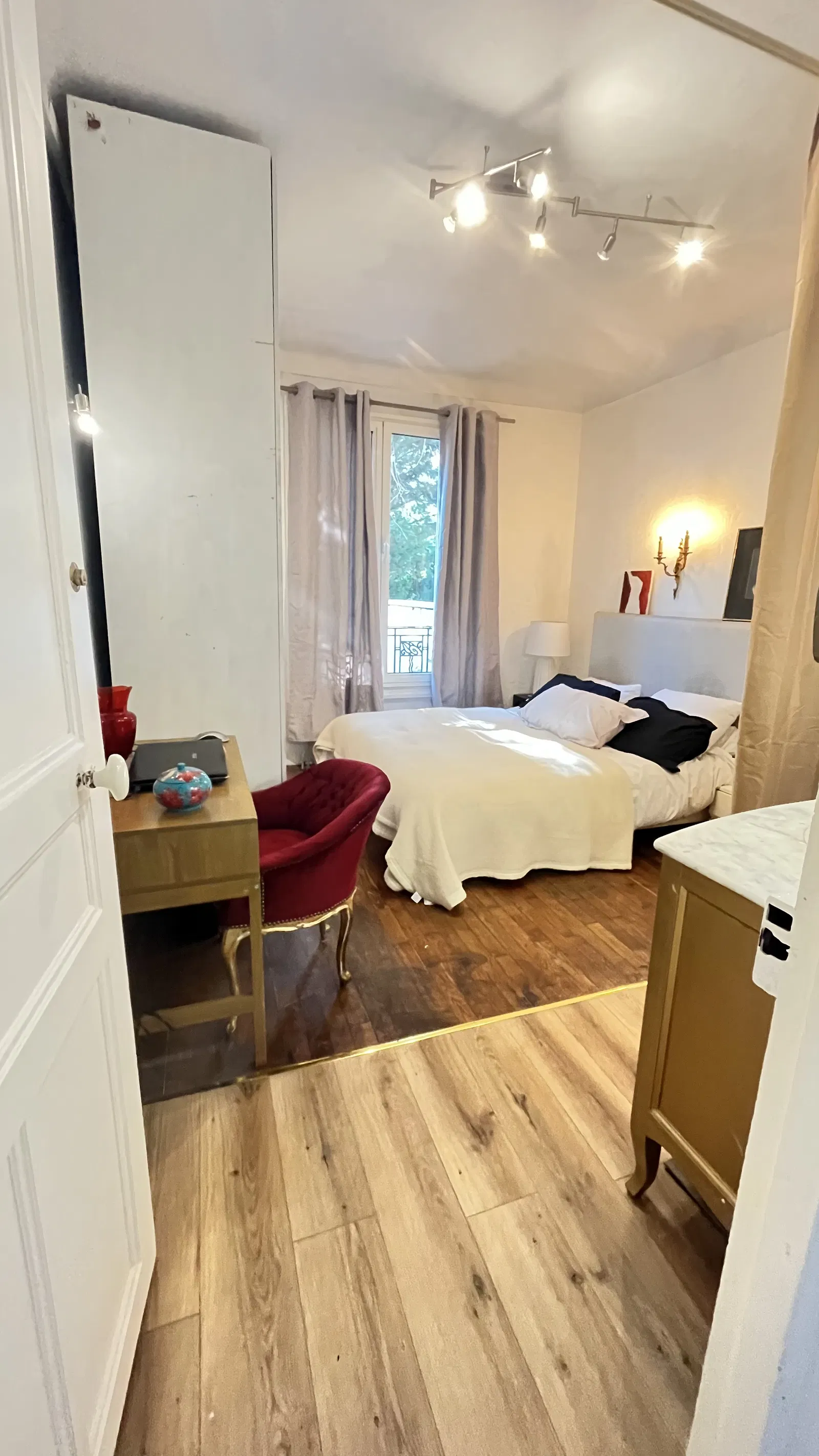 Chambre Rue Rieux à Boulogne-Billancourt
