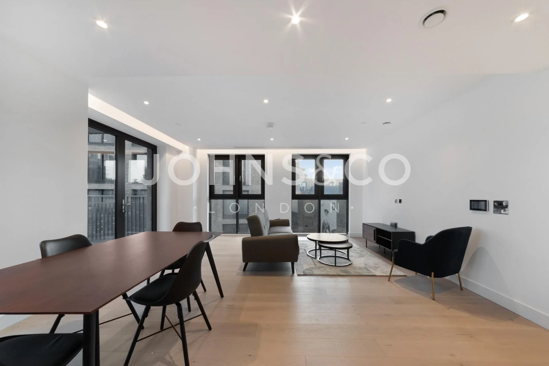 Flat Paragon Place in London
