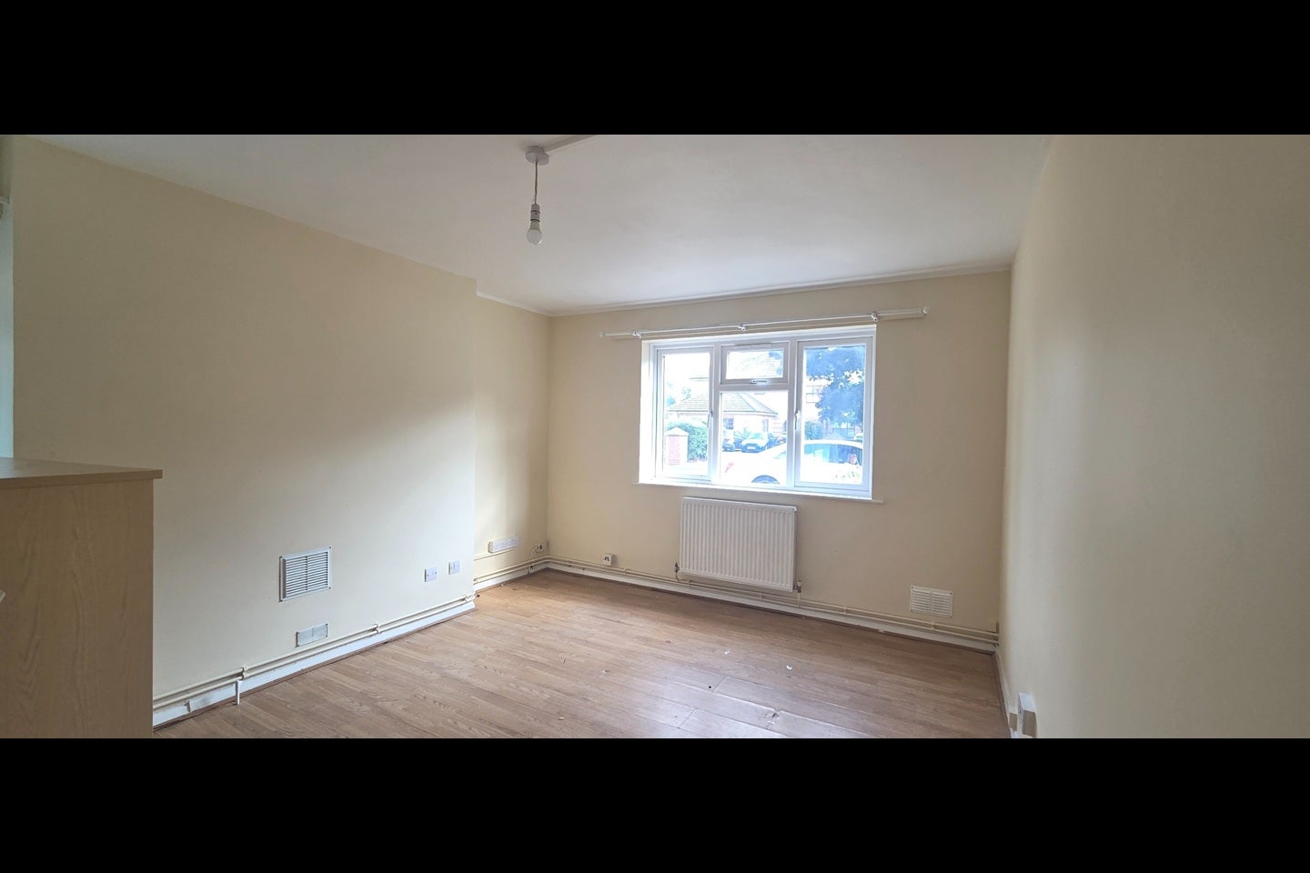 Flat Fern Grove in Greater London