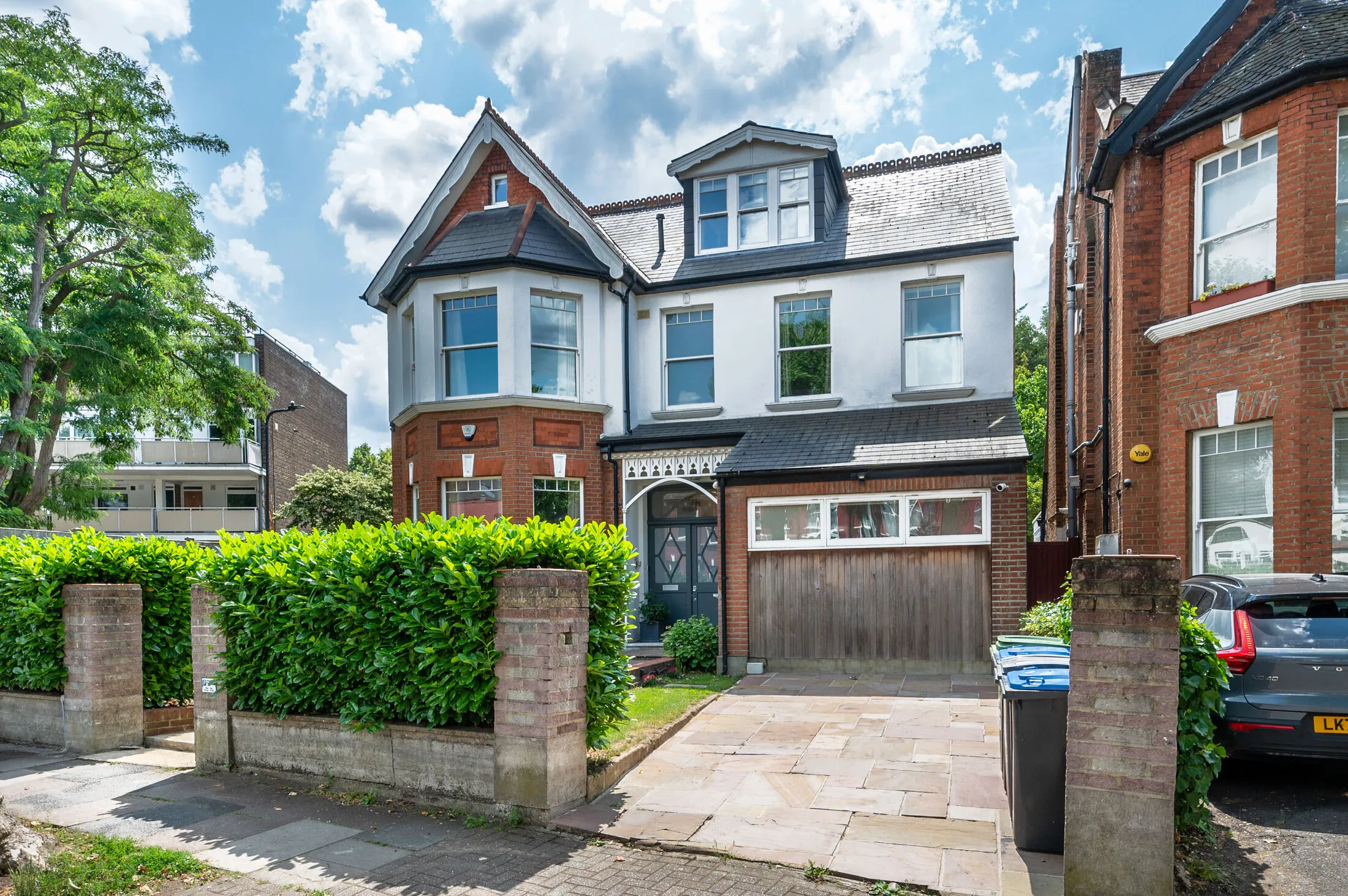 House Exeter Road in Greater London
