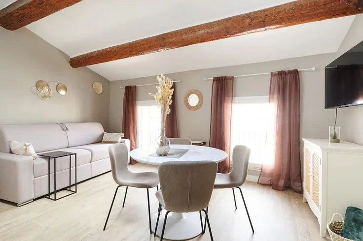 Appartement Place Pierre Semard à Béziers
