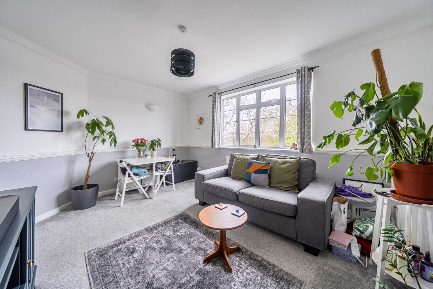Flat Wat Tyler Road in Greater London