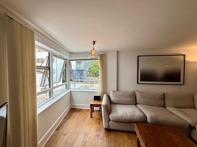 Room Eagle Wharf Road in Greater London