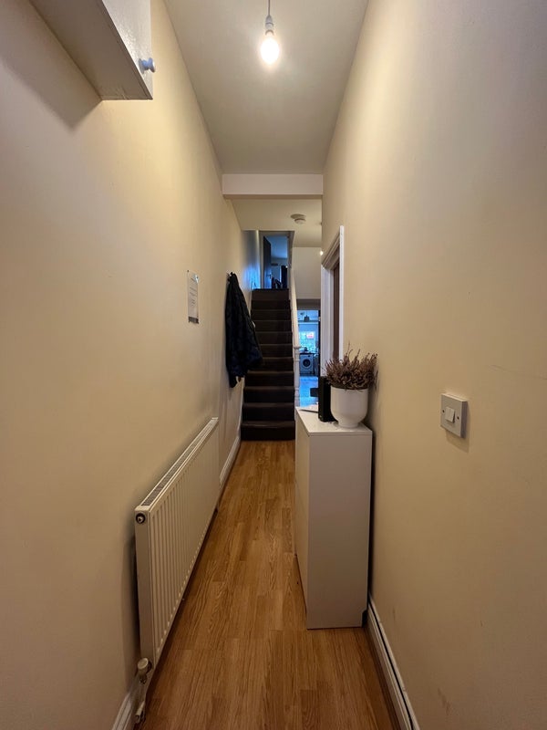 Room Hornsey Park Road in Greater London