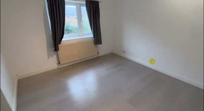 Room Rokesby Road in Slough