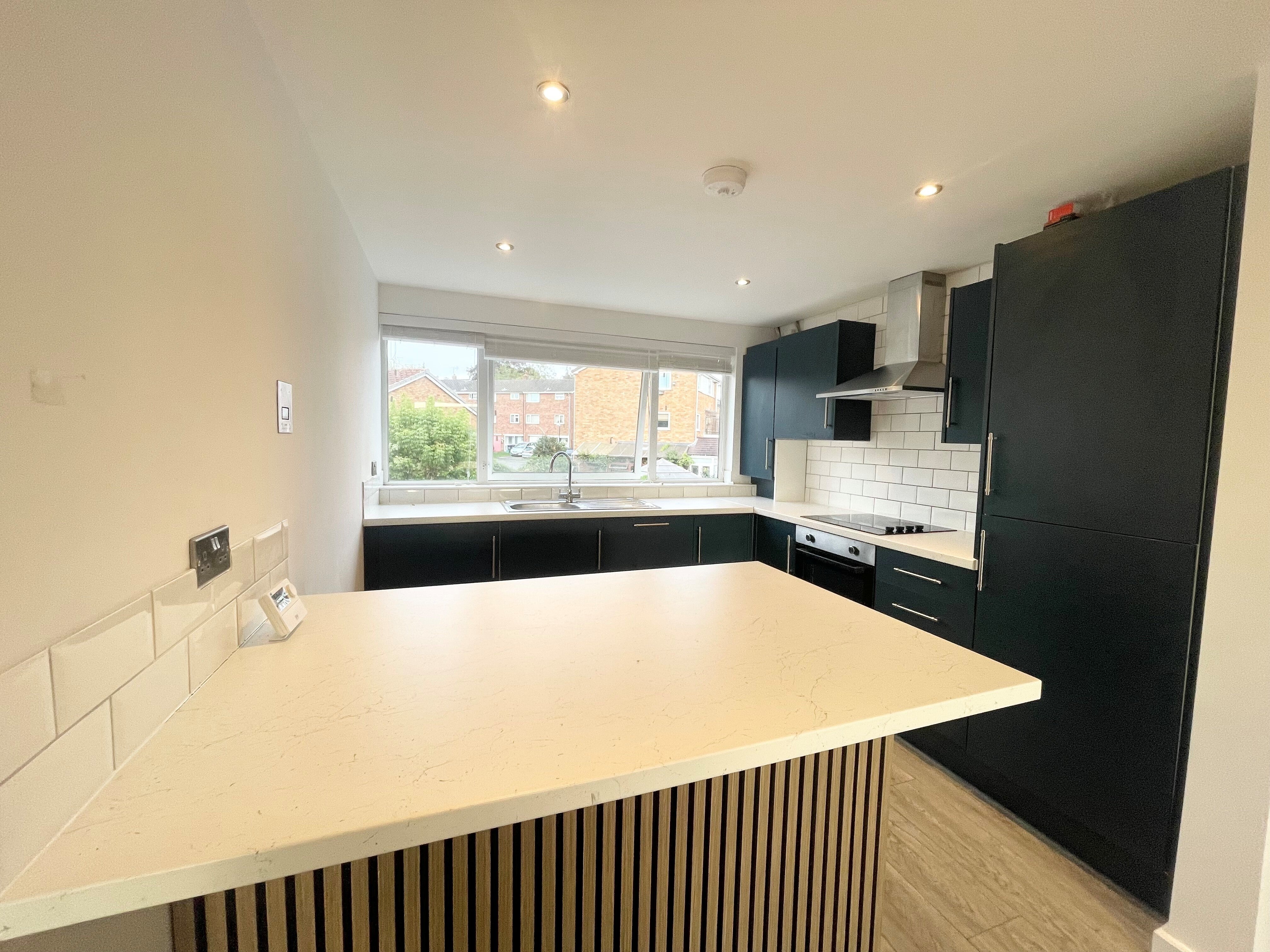 Flat Remburn Gardens in Warwick