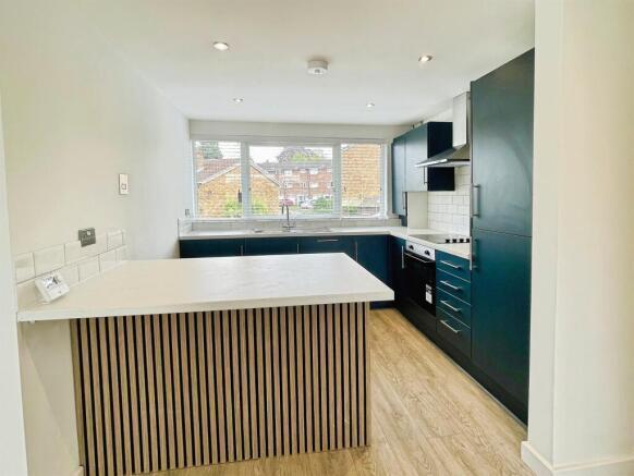 Flat Remburn Gardens in Warwick