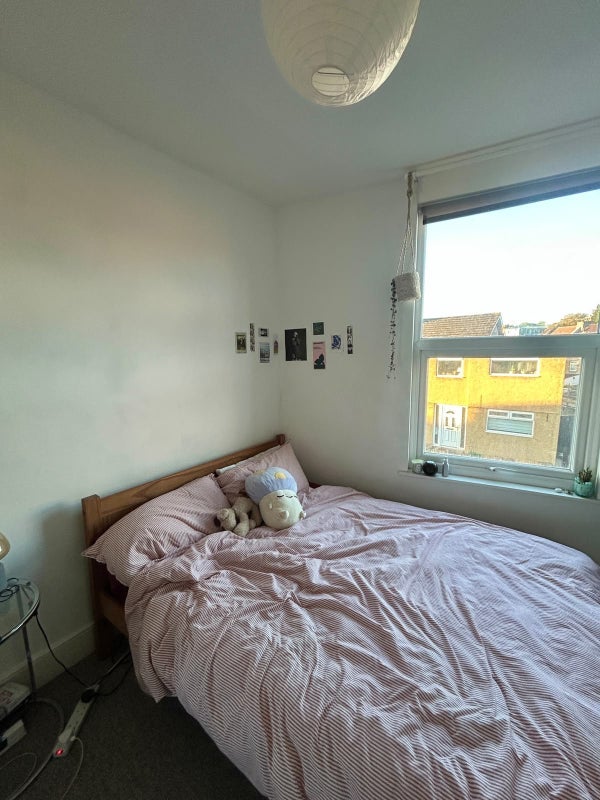 Room Palmyra Road in Bristol