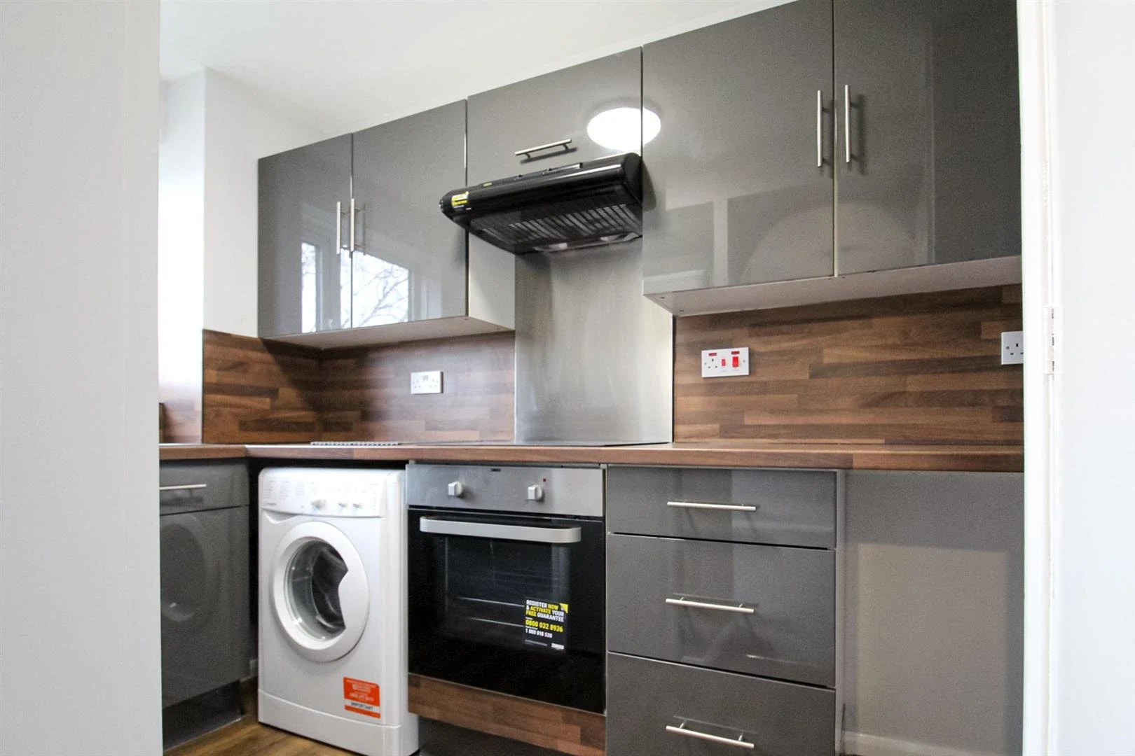 Flat Wilbury Way in Greater London
