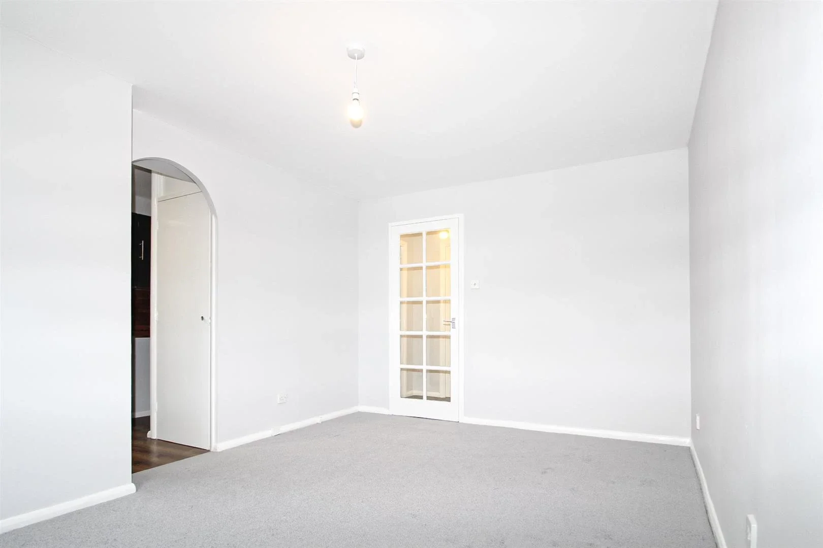 Flat Wilbury Way in Greater London