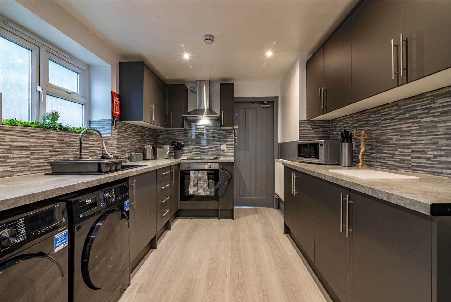 Room Osmaston Road in Derby