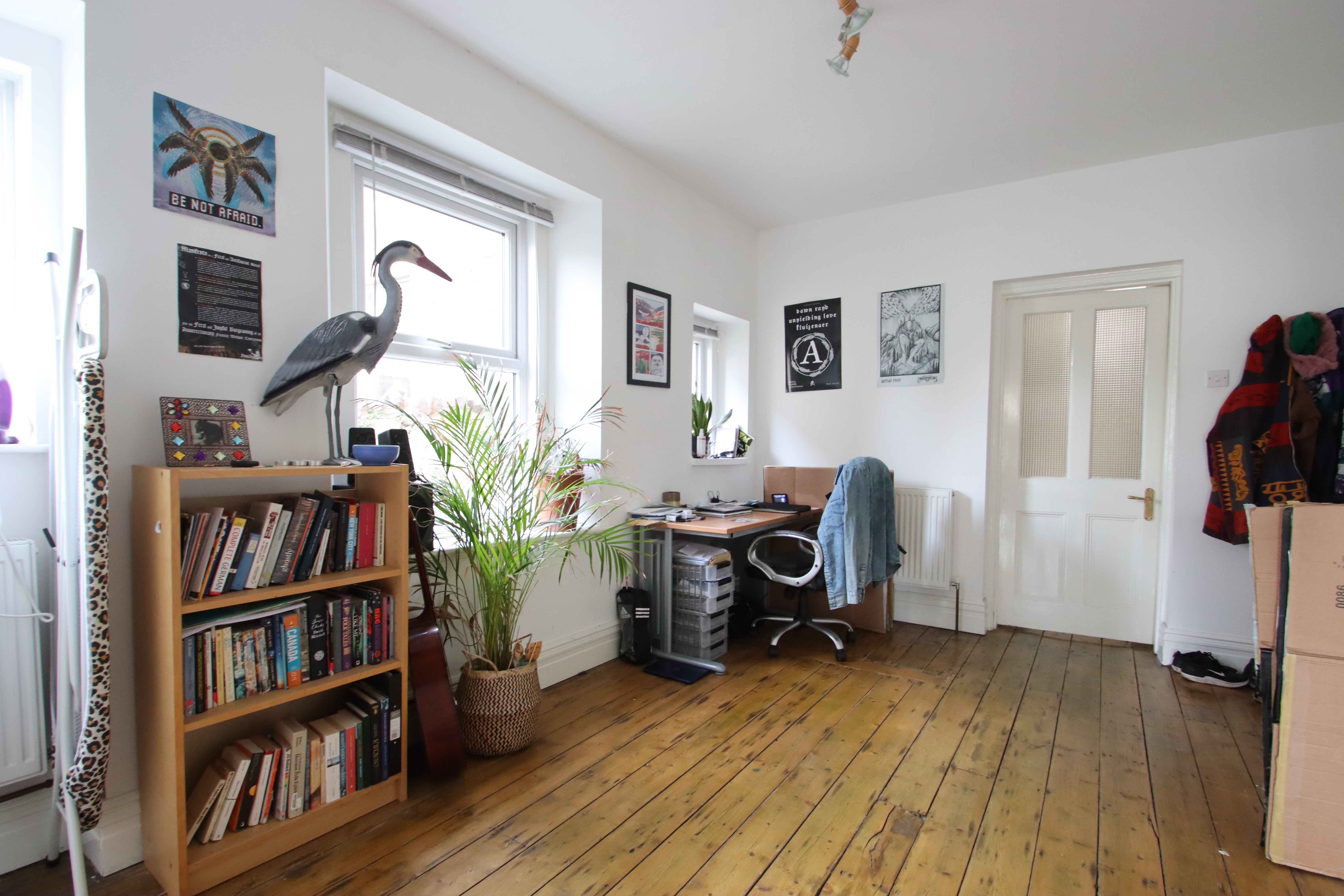 Flat Dickenson Road in Weston-super-Mare
