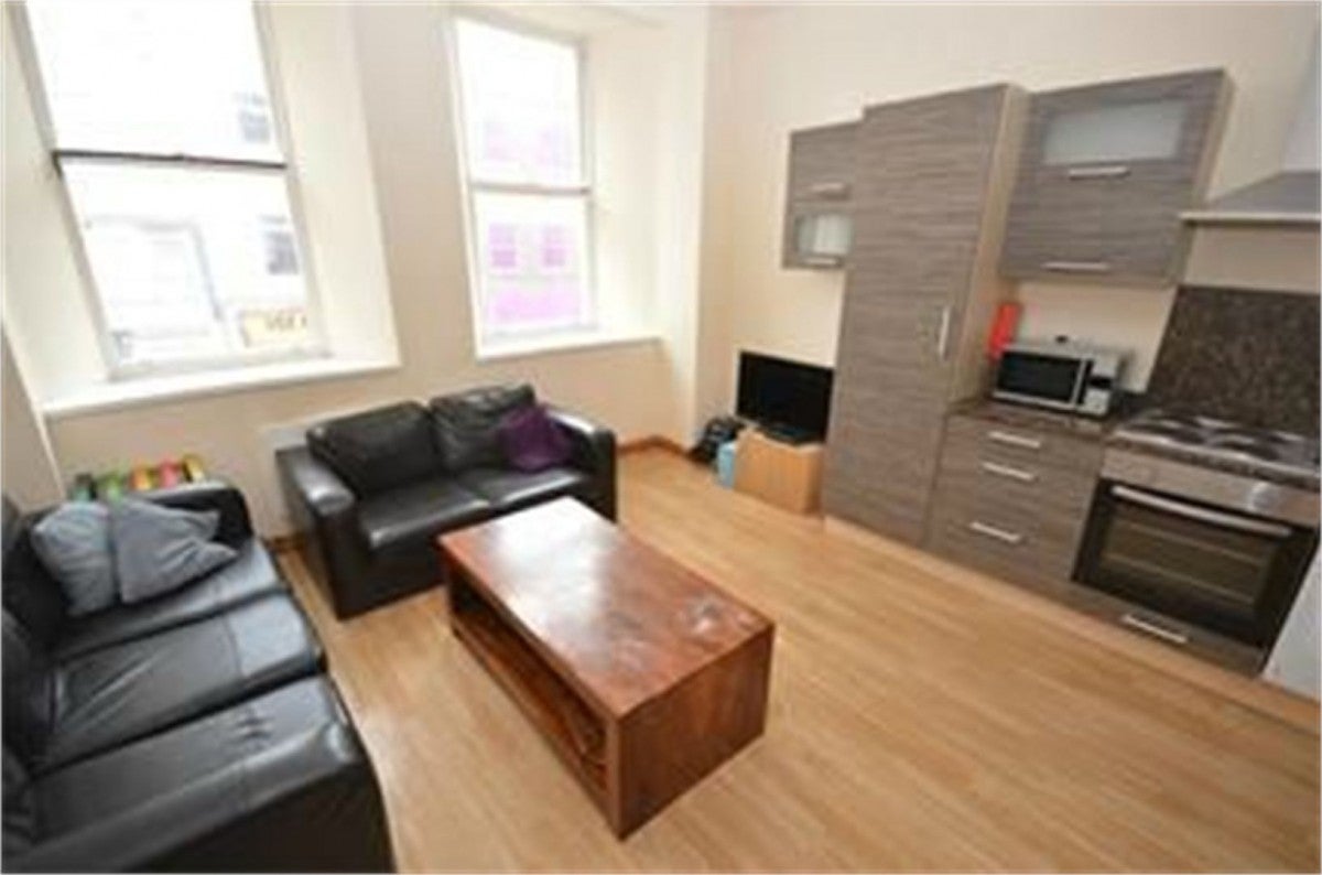 Flat Fawcett Street in Sunderland