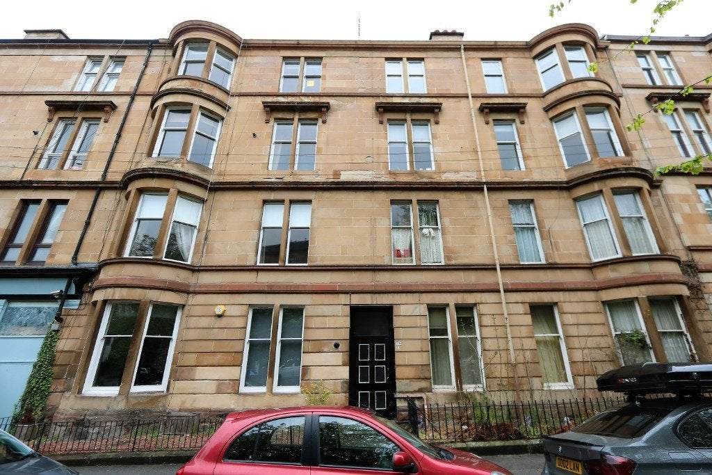 Room Woodlands Drive in Glasgow
