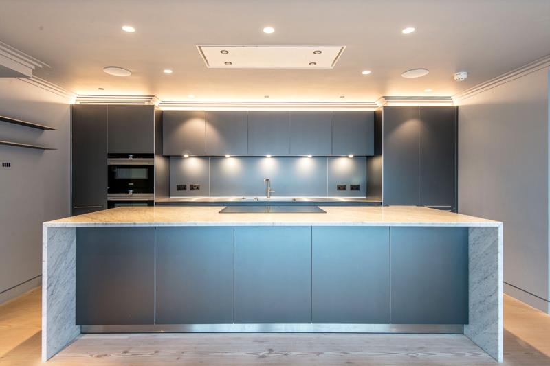 Flat Park Lane in City of Westminster