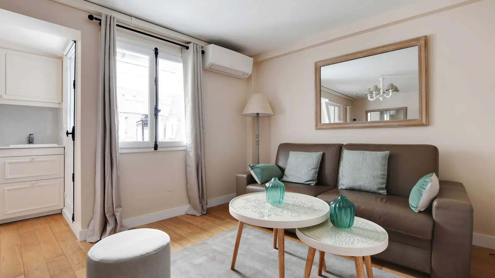 Appartement Rue de Lille à Paris